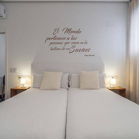 Cmdreams Gold- Apartamentos Turisticos Con Ruinas Romanas En El Centro De Mérida Kültér fotó