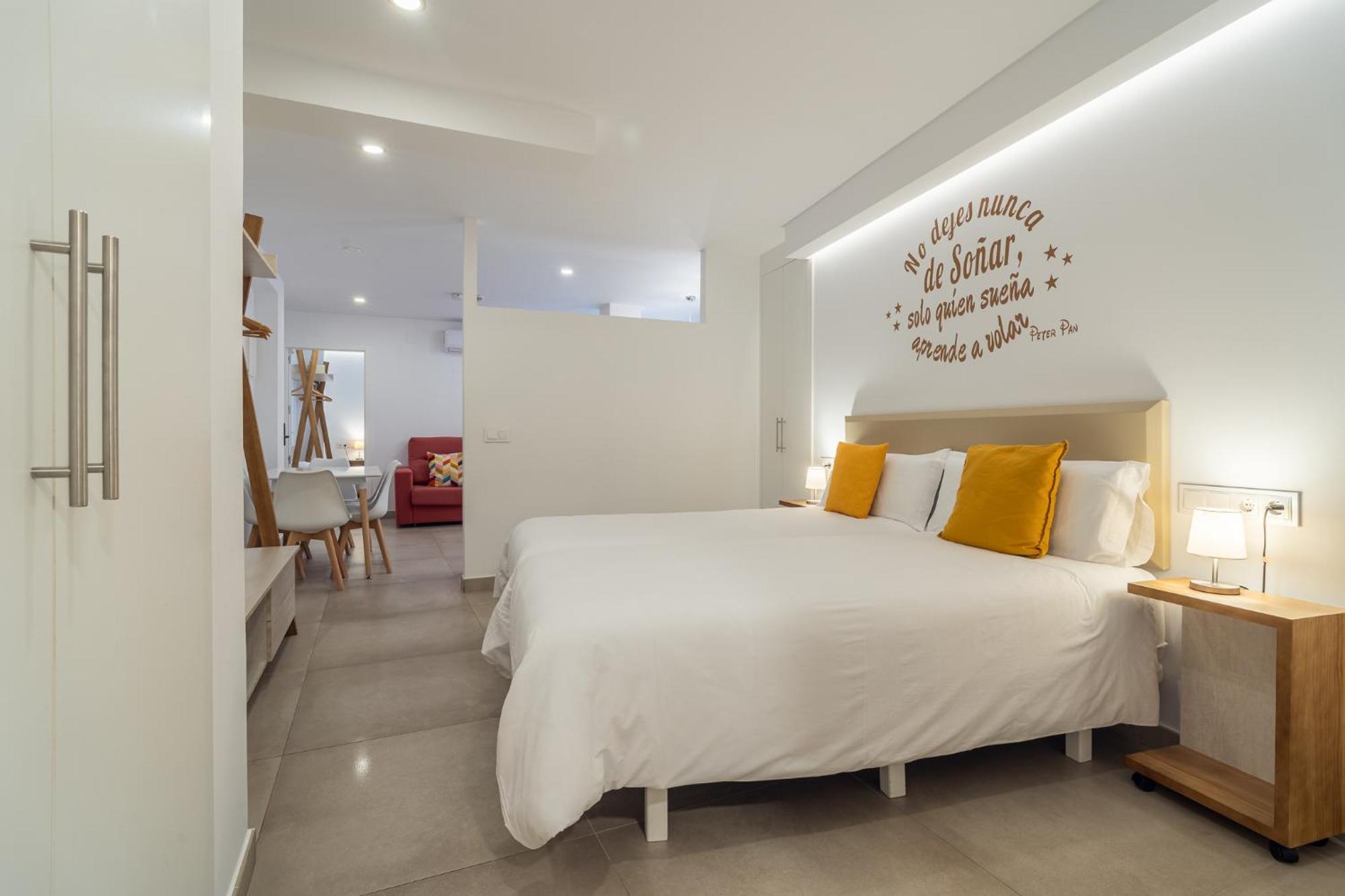 Cmdreams Gold- Apartamentos Turisticos Con Ruinas Romanas En El Centro De Mérida Kültér fotó