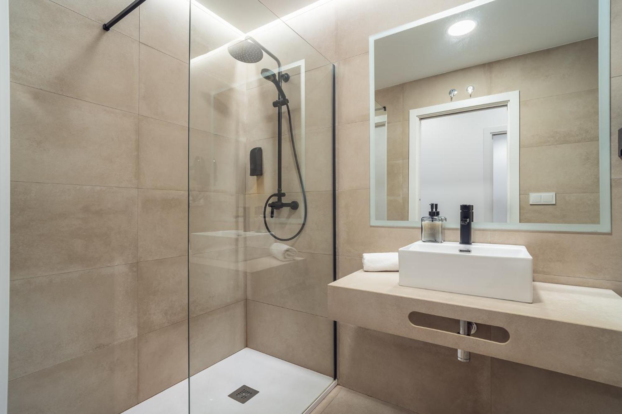 Cmdreams Gold- Apartamentos Turisticos Con Ruinas Romanas En El Centro De Mérida Kültér fotó