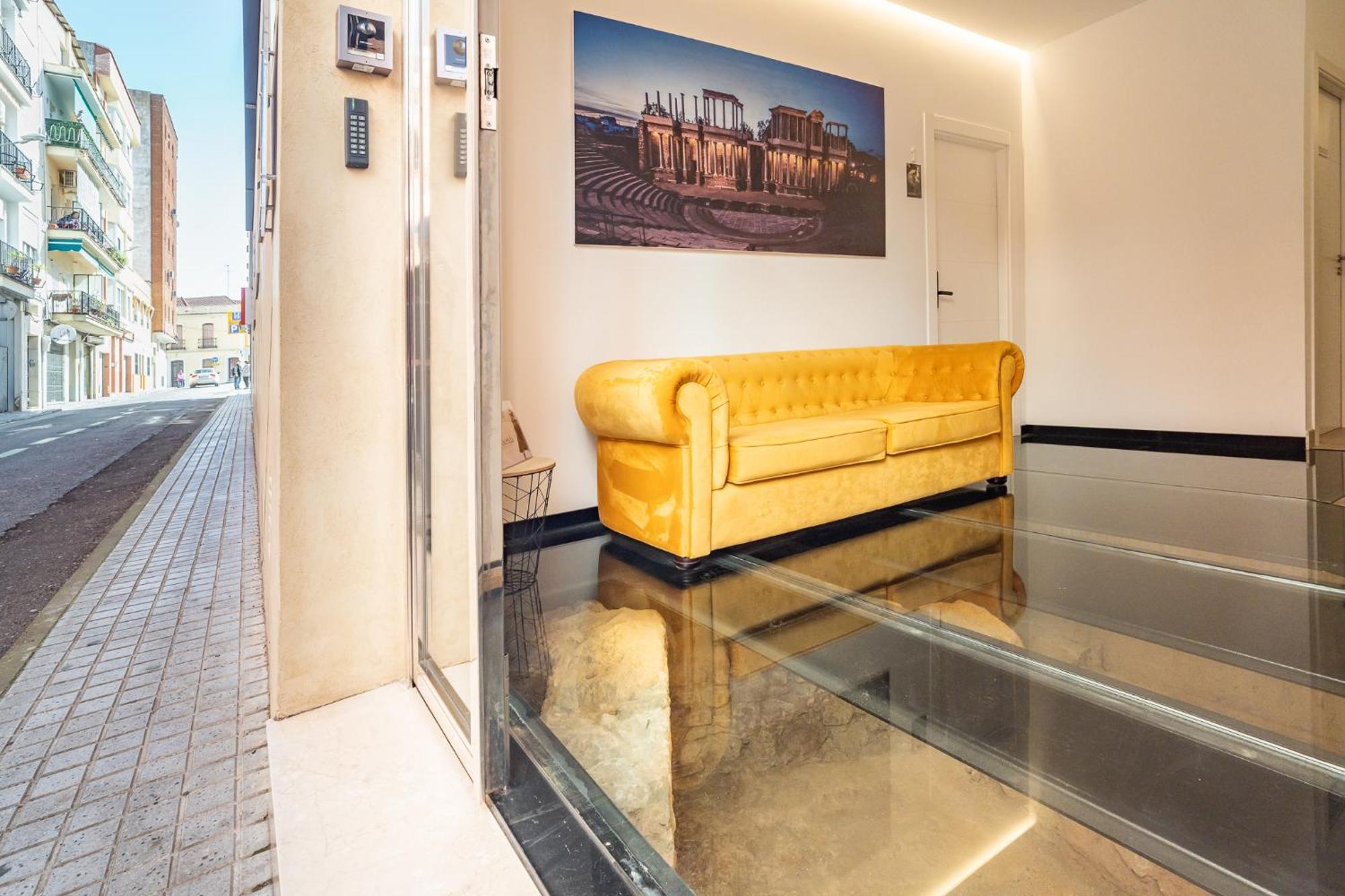 Cmdreams Gold- Apartamentos Turisticos Con Ruinas Romanas En El Centro De Mérida Kültér fotó