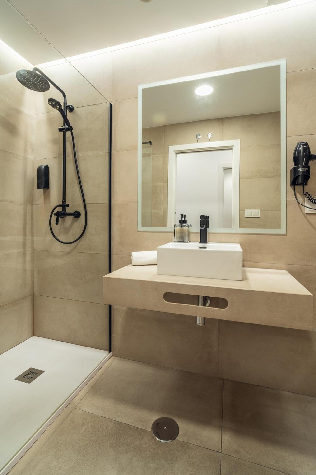 Cmdreams Gold- Apartamentos Turisticos Con Ruinas Romanas En El Centro De Mérida Kültér fotó