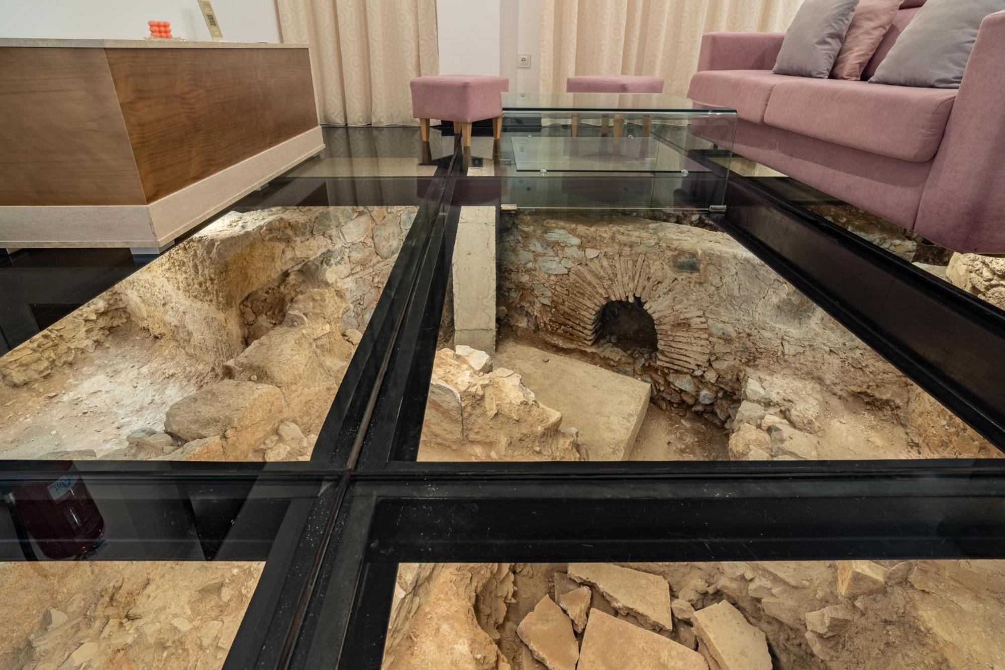 Cmdreams Gold- Apartamentos Turisticos Con Ruinas Romanas En El Centro De Mérida Kültér fotó